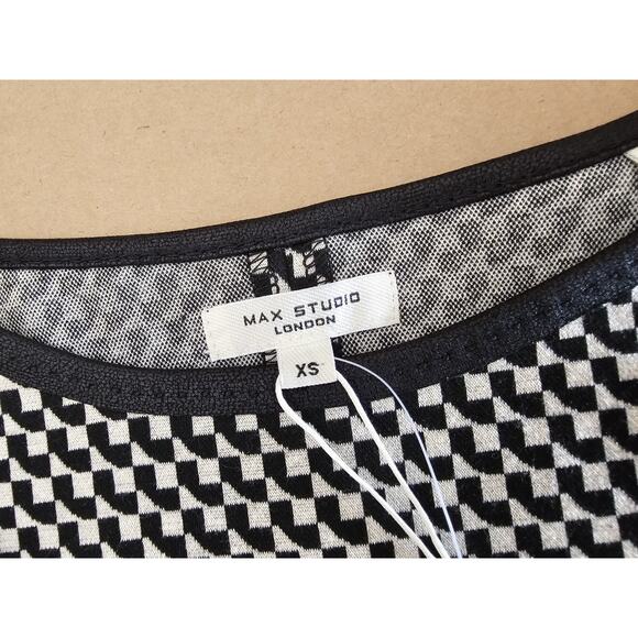 NEW Max Studio London Sleeveless Casual Top Women's Size XS - Picture 4 of 10